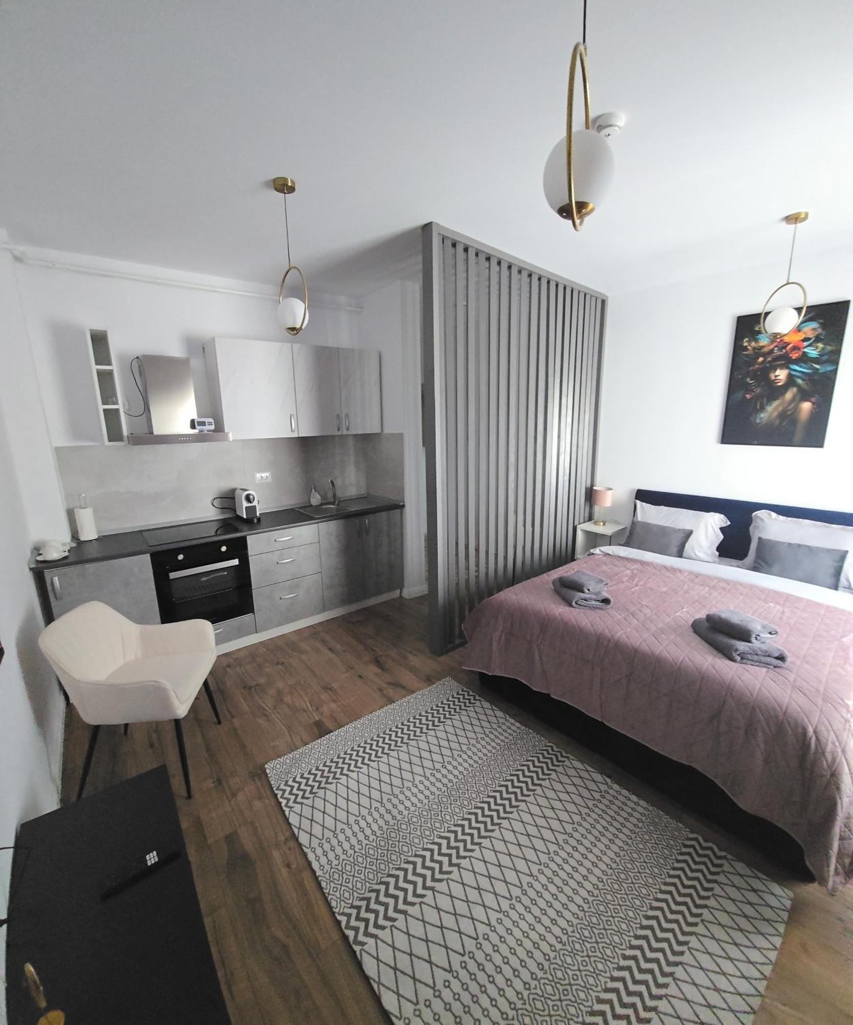 Uve Residence & Spa Piatra Neamţ Стая снимка
